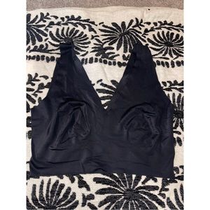 Calvin Klein Invisibles Lightly Lined V-Neck Bralette
